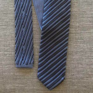 NEW Ermenegildo Zegna Skinny Silk Knit light blue tie 2.5" x 56 3/4"